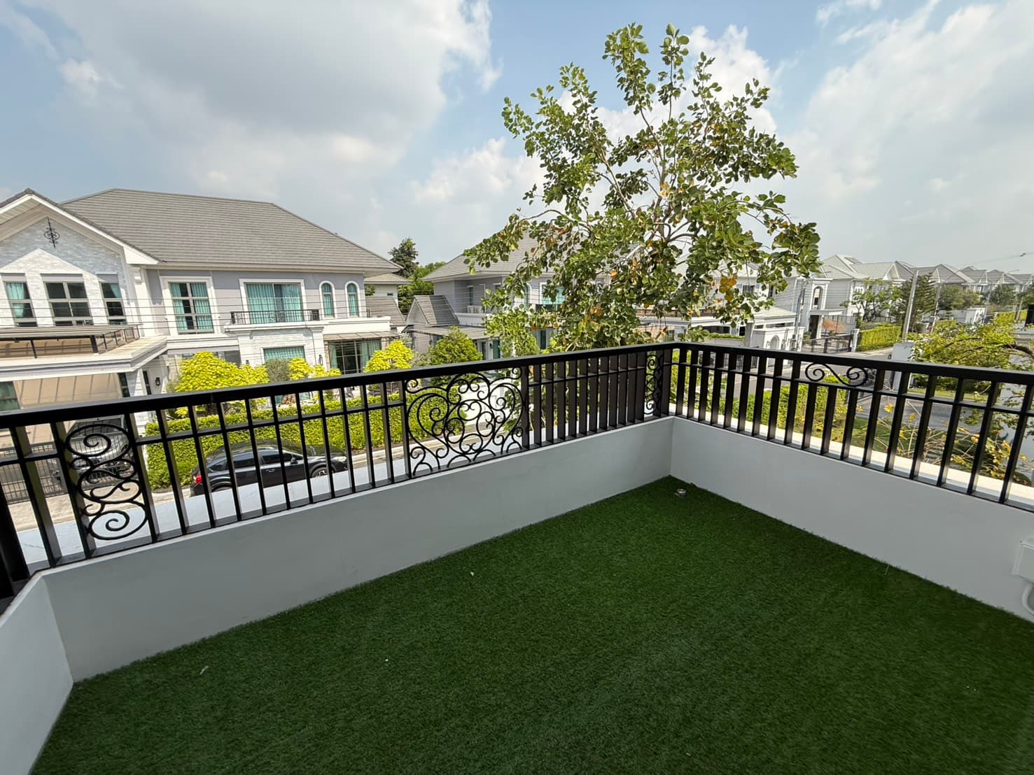 Perfect Masterpiece Sukhumvit 77 - Image 4